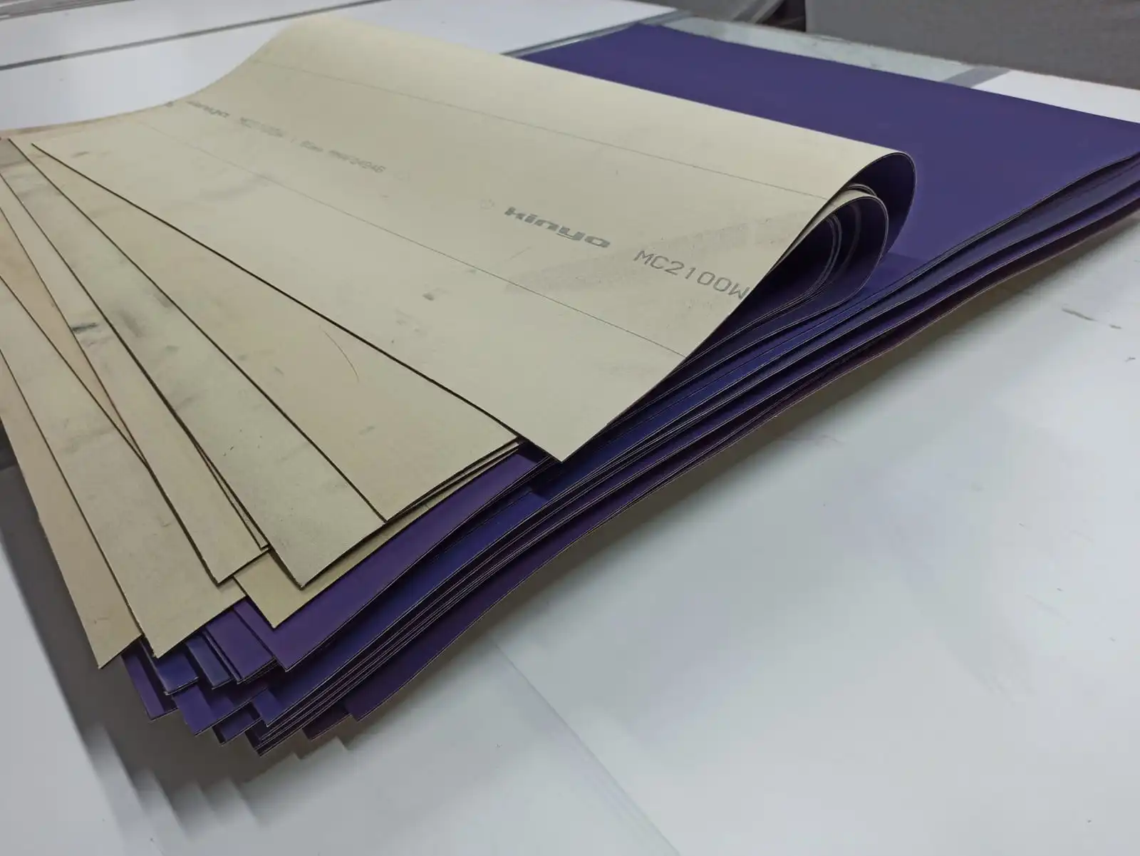 2.El Blanket Kauçuk Temiz Matbaa Lak Baskı Blanketi - Görsel 4